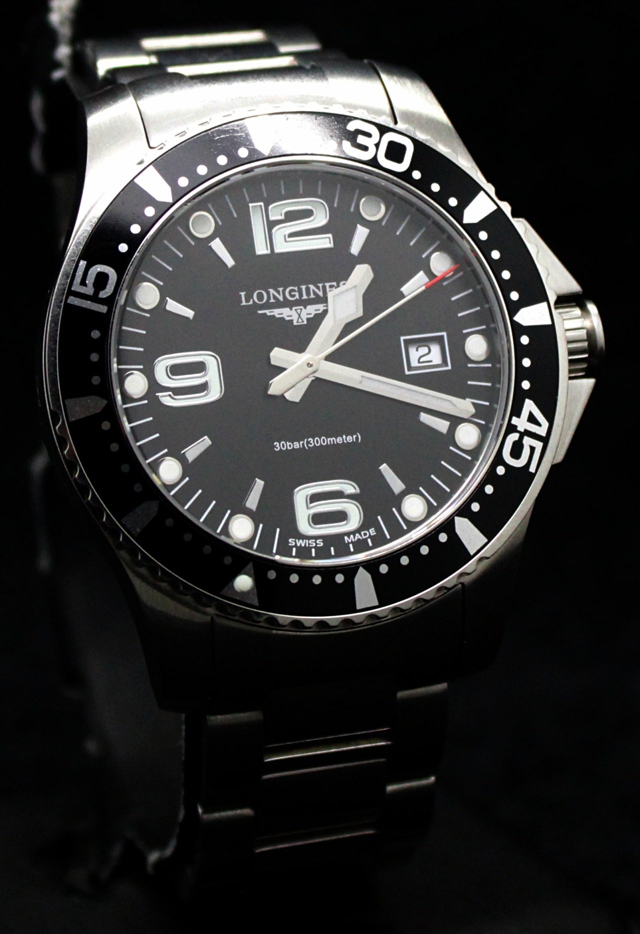 MEN'S LONGINES HYDROCONQUEST BLACK DIAL DAY SWISS WATCH - Vintage Vault Traders